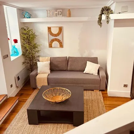 Atuaire Encanto Urbano Rozando La Catedral Con Parking Incluido Appartement